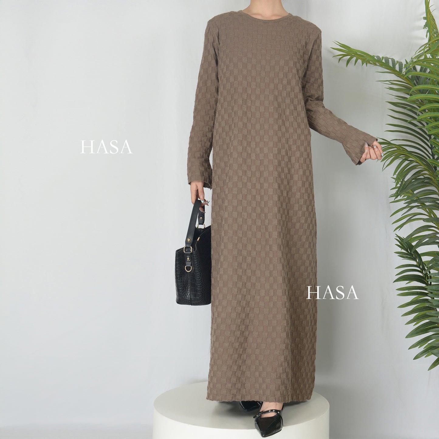 HS0128 Casual Chic Checkered Knit Long Sweater Dress