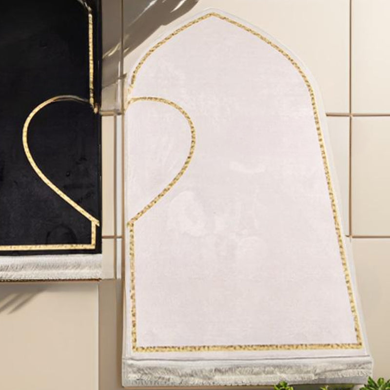 HS1238 2pcs Set Heart-Shaped Flannel Printed Blanket and Prayer Mat
