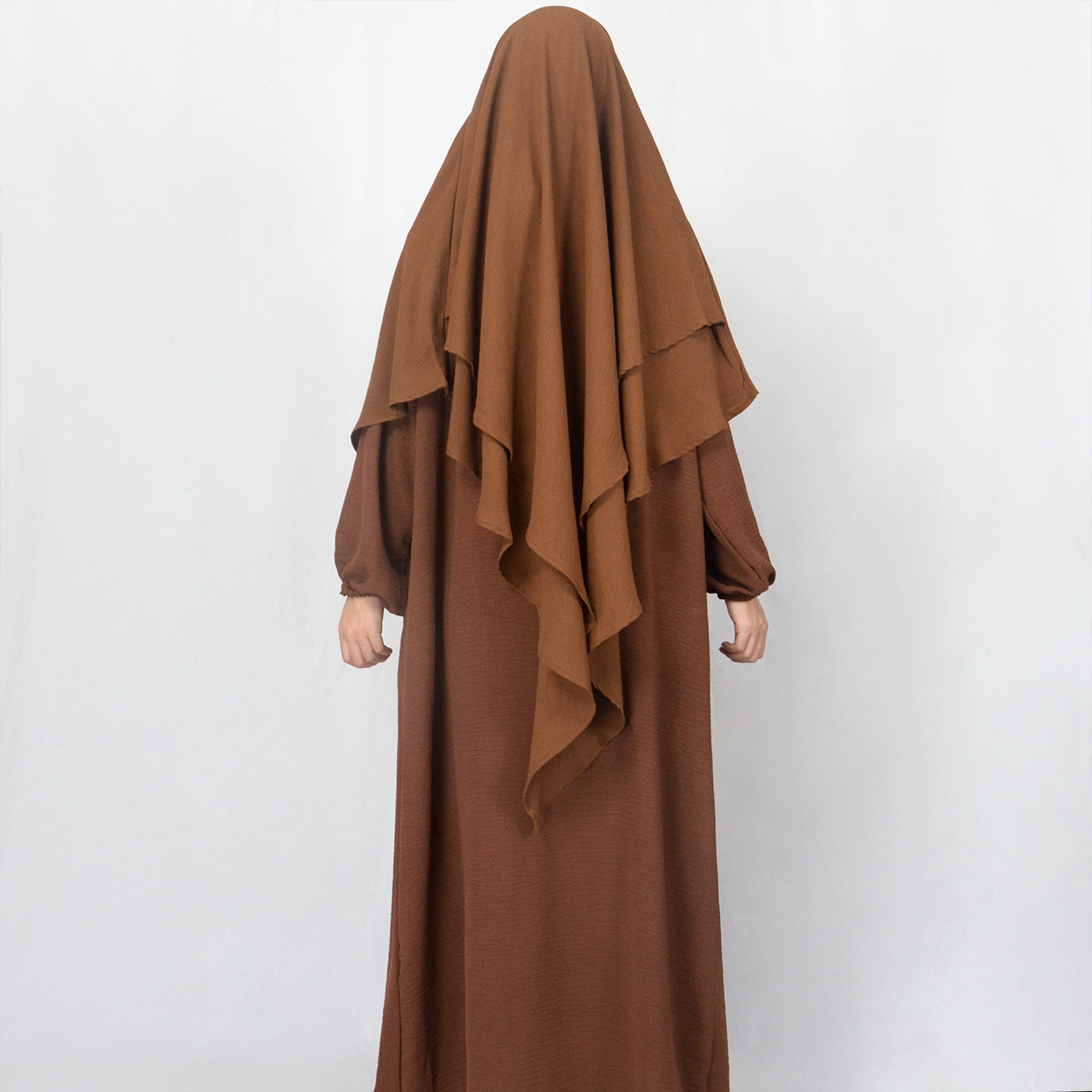 HASA HS0559 طقم عباية كريب مع جيوب وخمار متعدد الطبقات