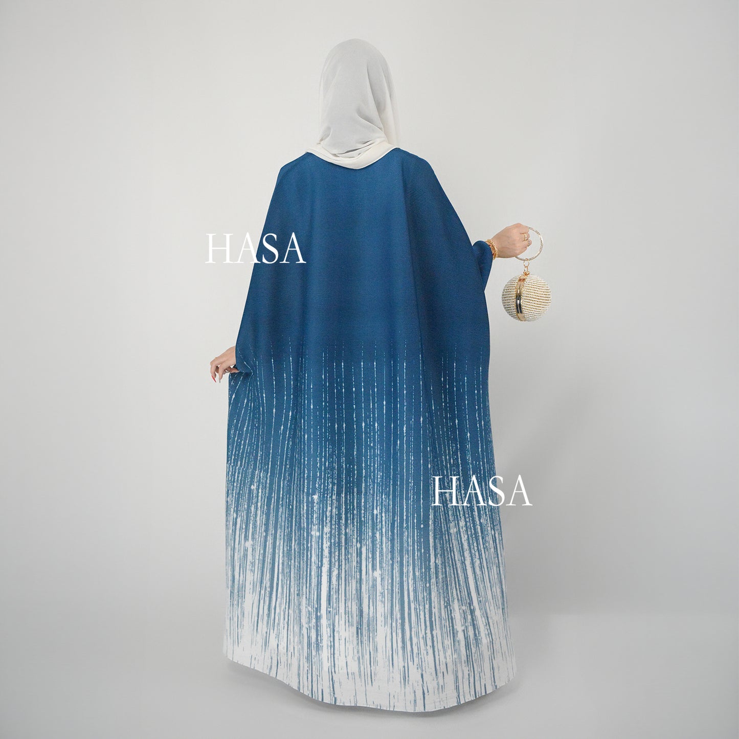 HASA HS1245 عباية أومبريه فضفاضة مع تفاصيل مرقعة مطوية