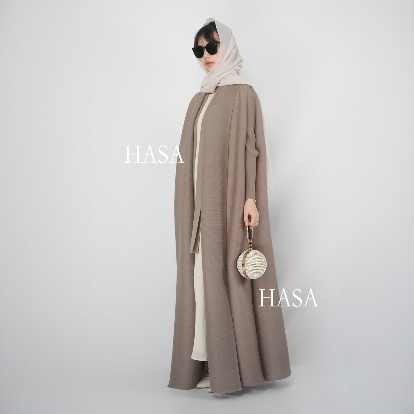 HASA HS1245 عباية أومبريه فضفاضة مع تفاصيل مرقعة مطوية