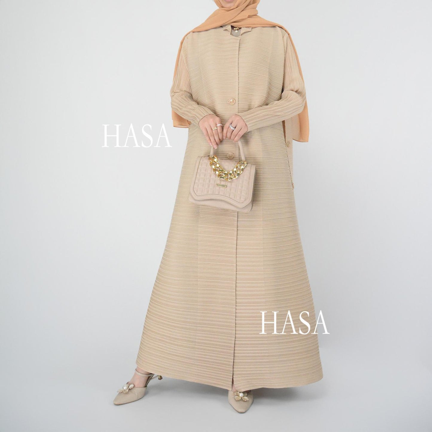 HS6160 Elegant Long Sleeve Abaya in Solid Tone with Pleats and Button Detail At Collar