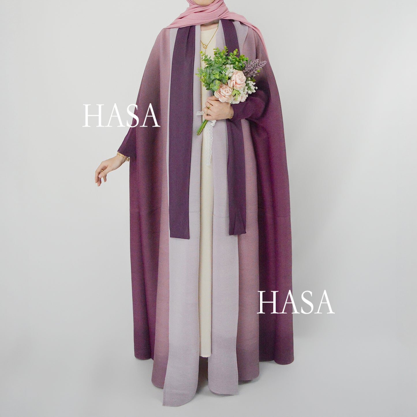 HASA HS1245 عباية أومبريه فضفاضة مع تفاصيل مرقعة مطوية