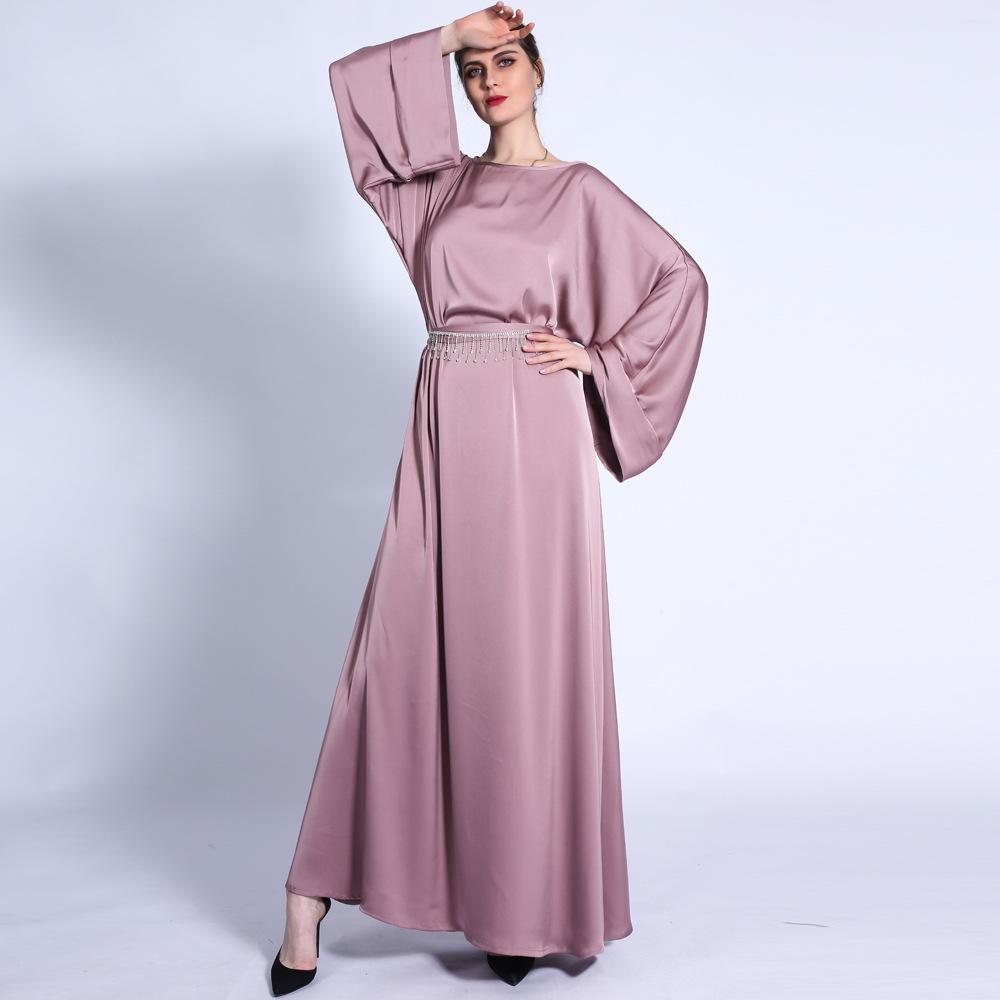 HASASERIES HS0433 Solid Color Loose Fitting Belt with Diamond Waist Long Skirt