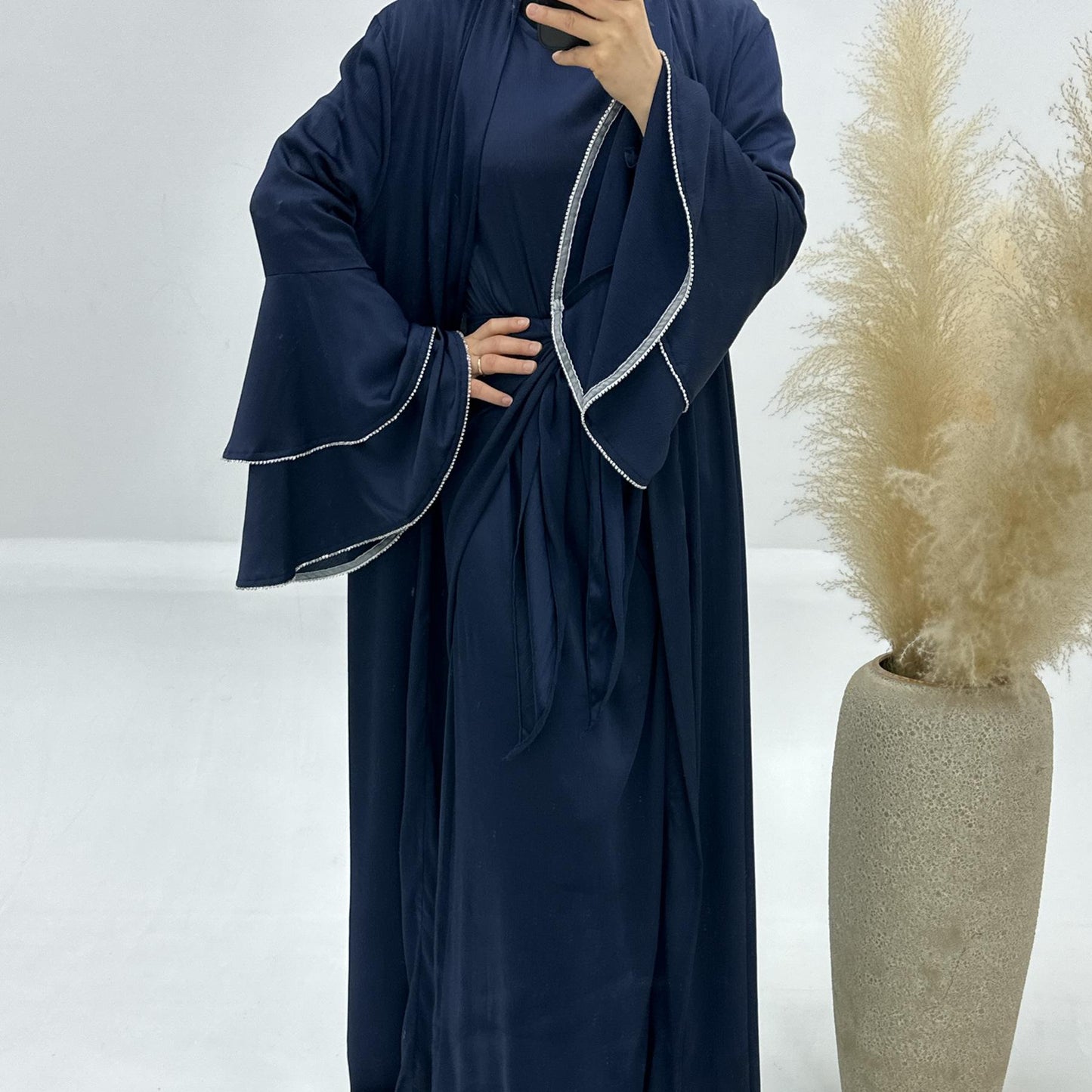 HASASERIES HS1188 Ensemble 3 pièces, cardigan en satin + robe intérieure + ceinture spéciale