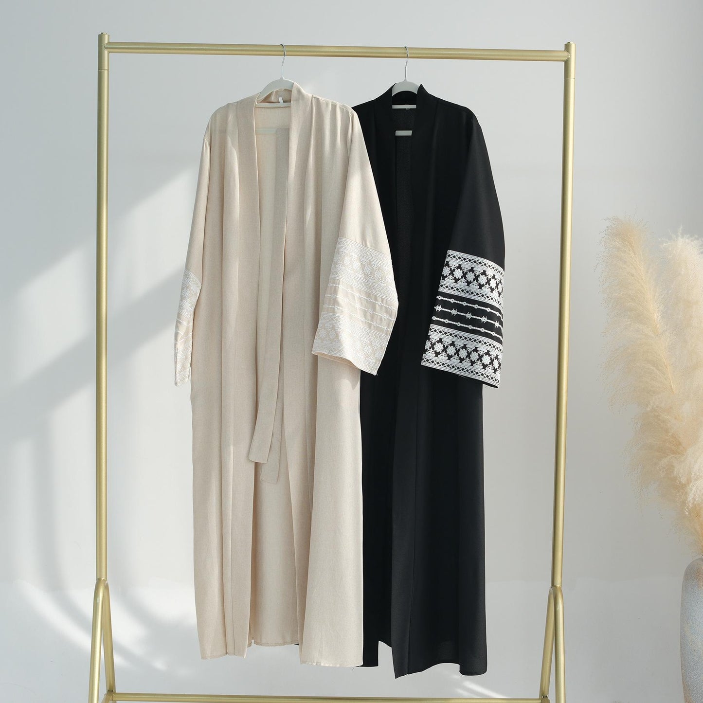HASASERIES HS0994 Embroidered Elegant Cardigan Robe