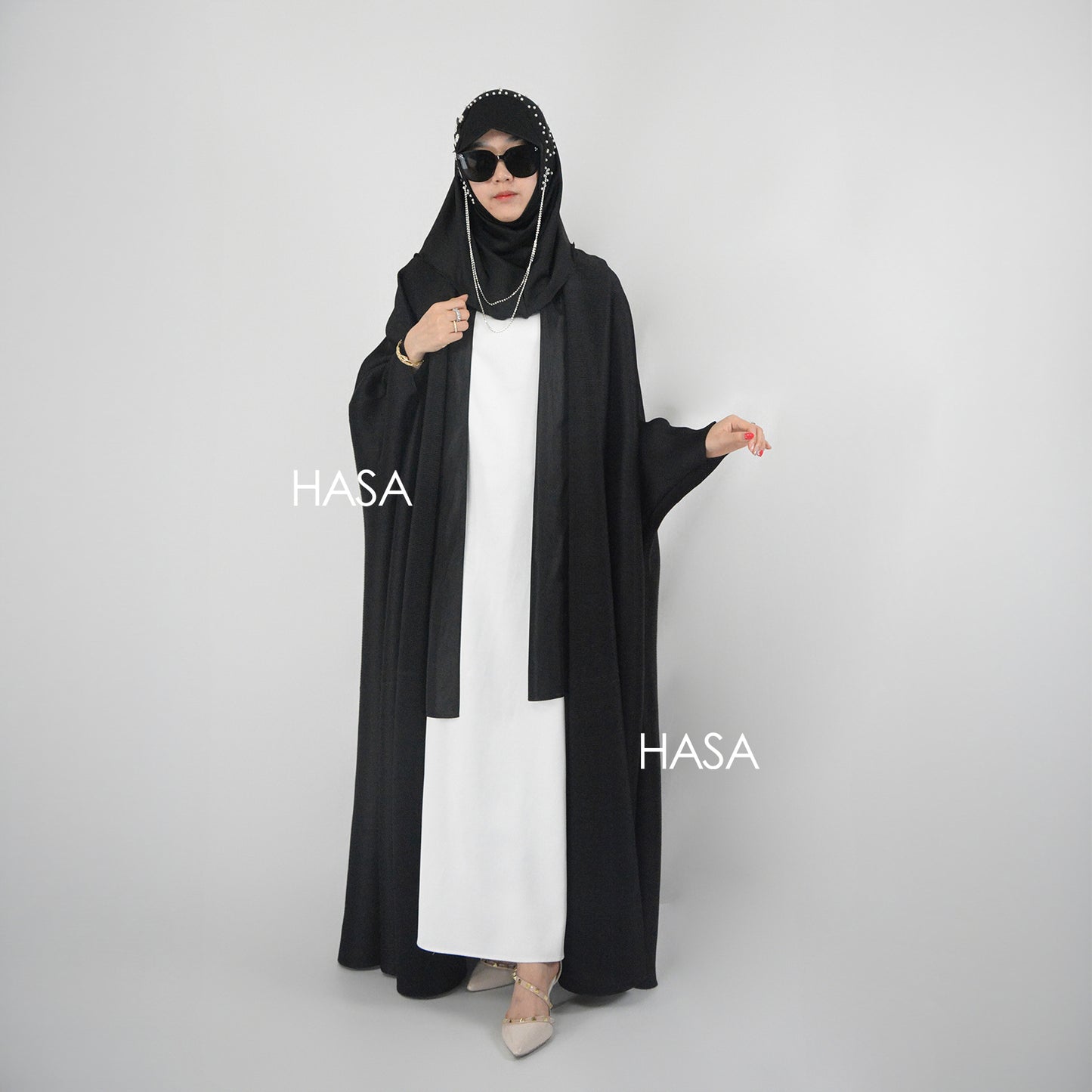 HASA HS1245 عباية أومبريه فضفاضة مع تفاصيل مرقعة مطوية