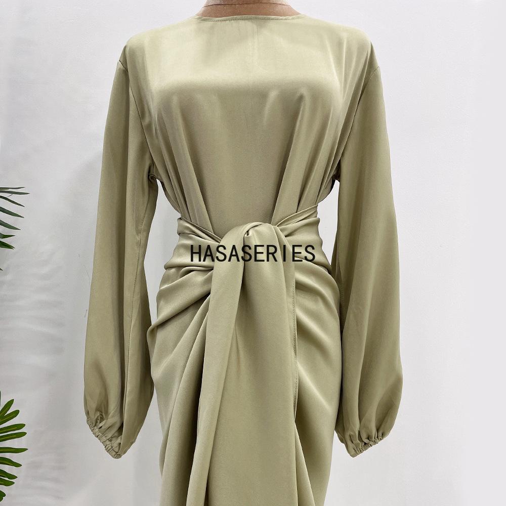 HASASERIES HS1301 Robe-Inspired Soft Two-Piece Dress Plain Elegant Abaya
