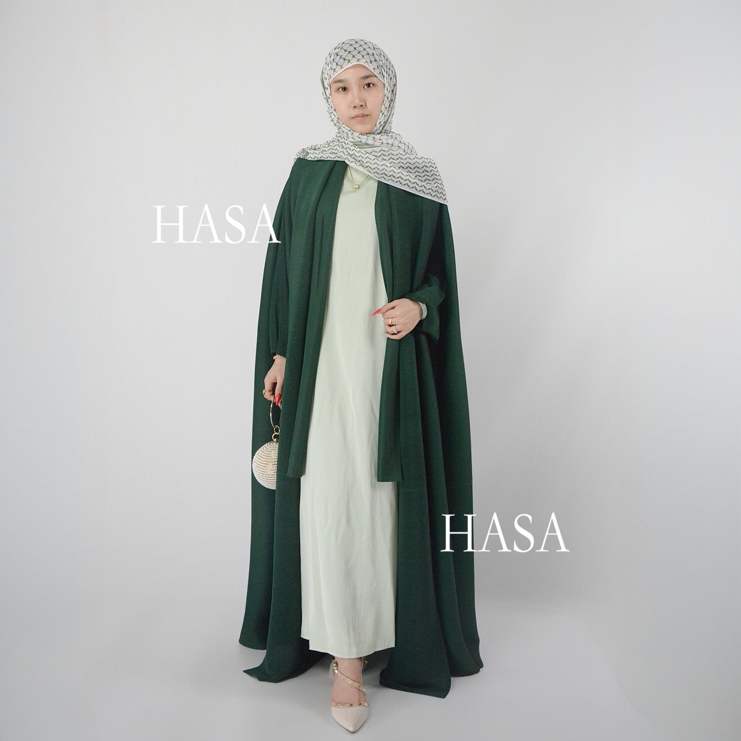 HASA HS1245 عباية أومبريه فضفاضة مع تفاصيل مرقعة مطوية