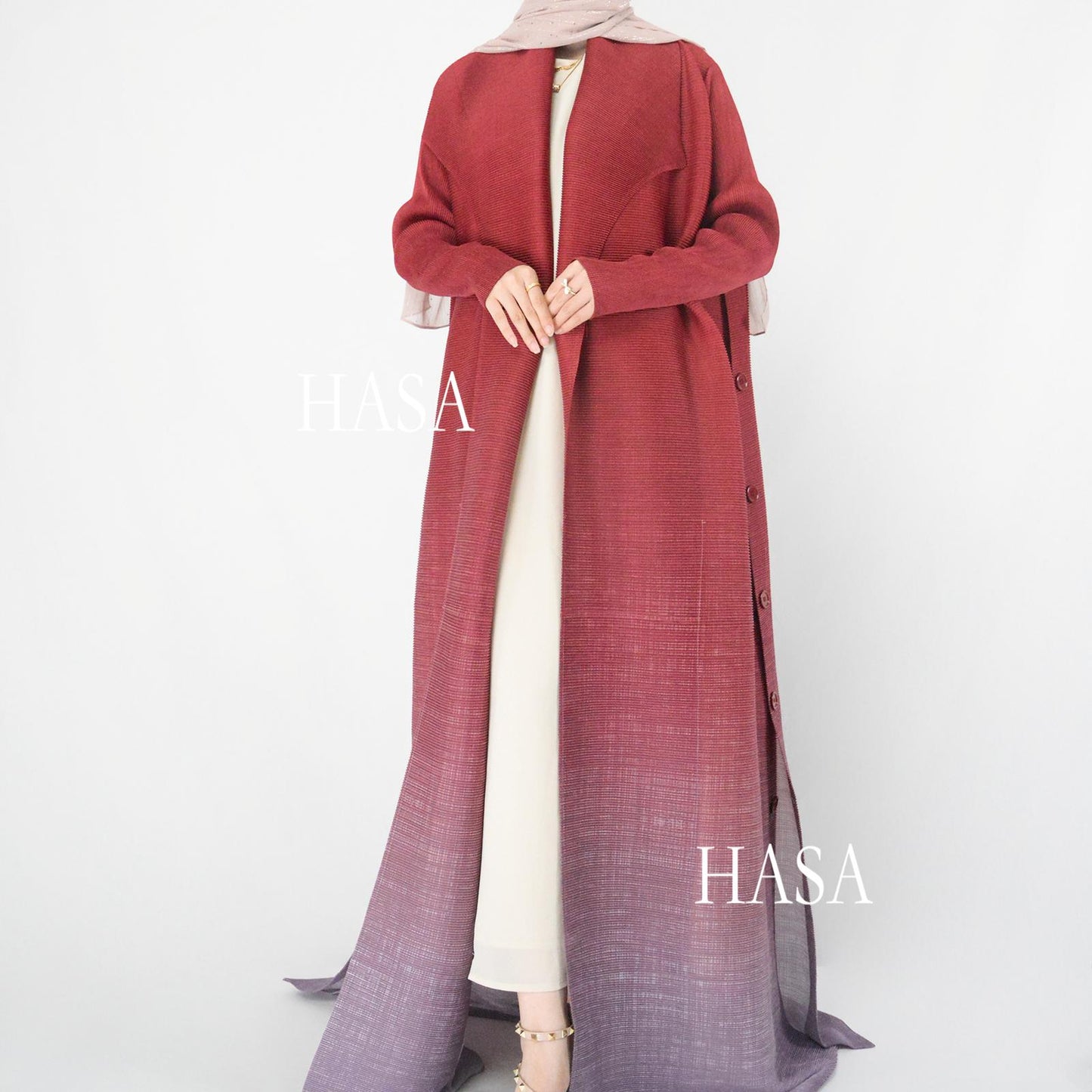 HASASERIES HS6159 Ombré Pleated Abaya with Lapel Collar & Button Closure