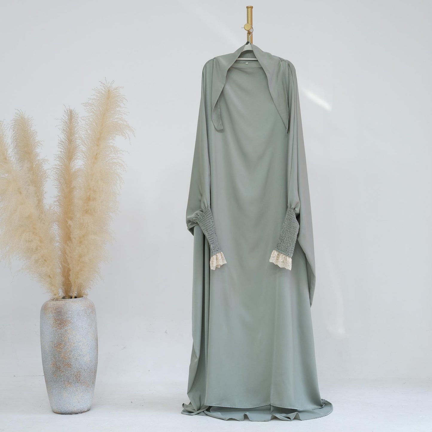 HASASERIES HS0721 Solid Color Robe Dress with A Large Swing