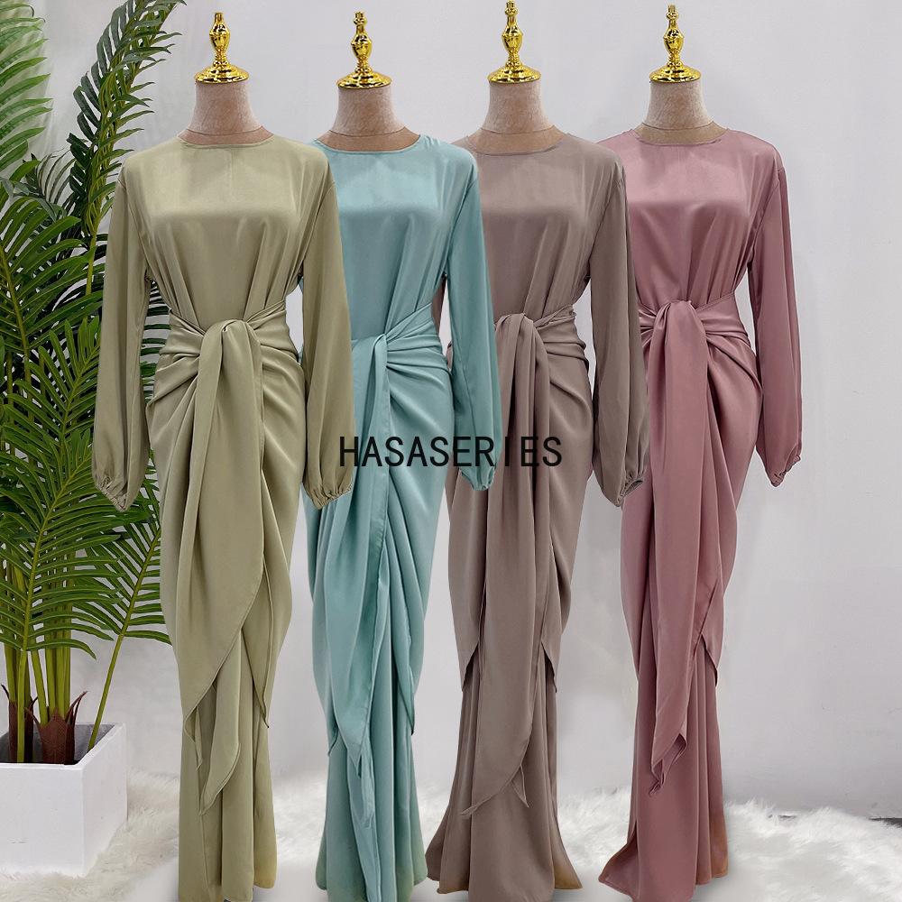 HASASERIES HS1301 Robe-Inspired Soft Two-Piece Dress Plain Elegant Abaya