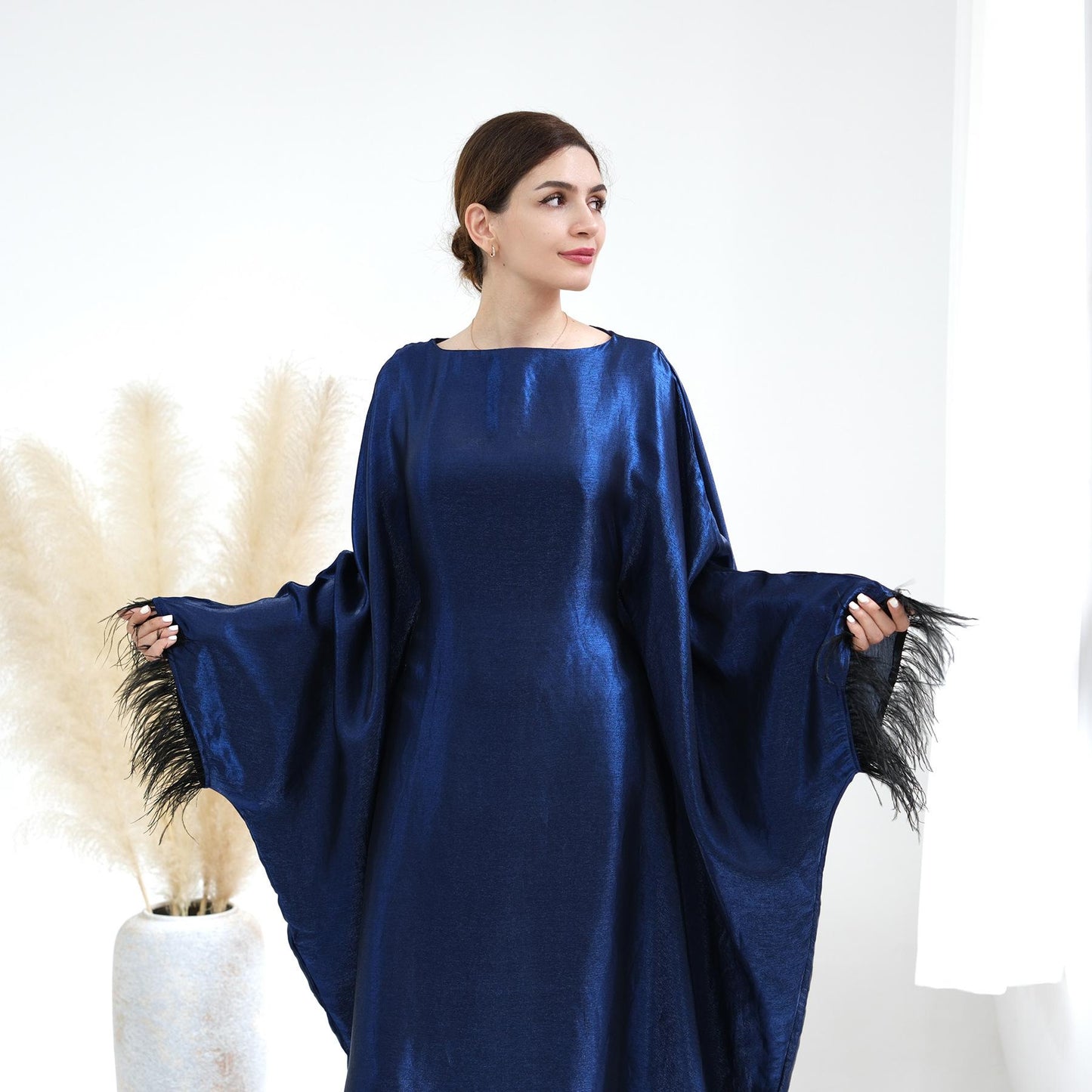 HASASERIES HS0706 Fur Sleeve Dress Gown