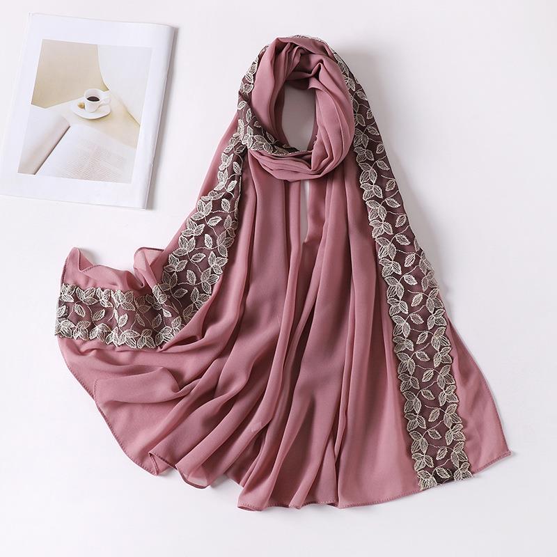 HASASERIES HS1130 Foulard en mousseline de soie et dentelle perlée