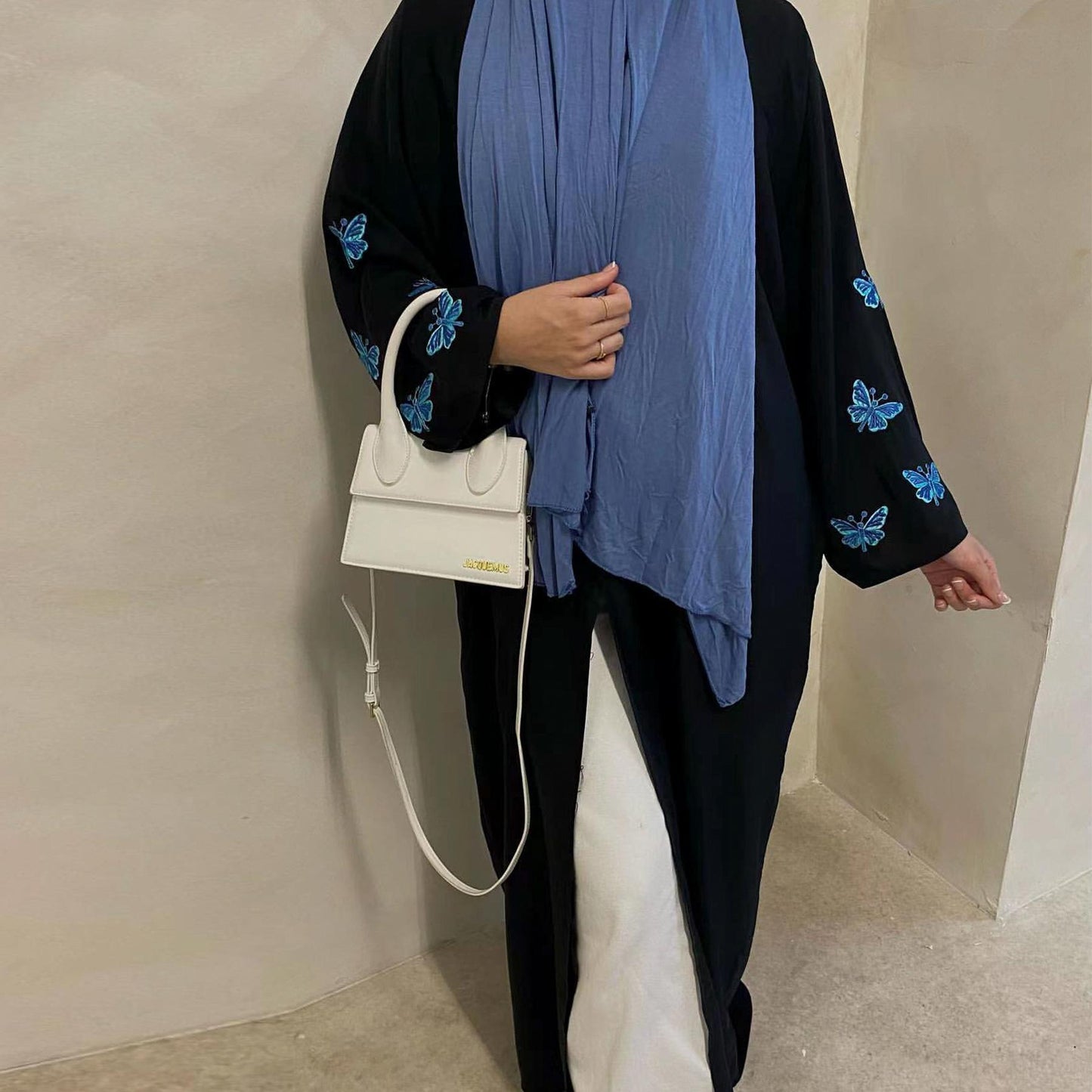 HASASERIES HS1040 Butterfly Embroidered Elegant Cardigan Robe
