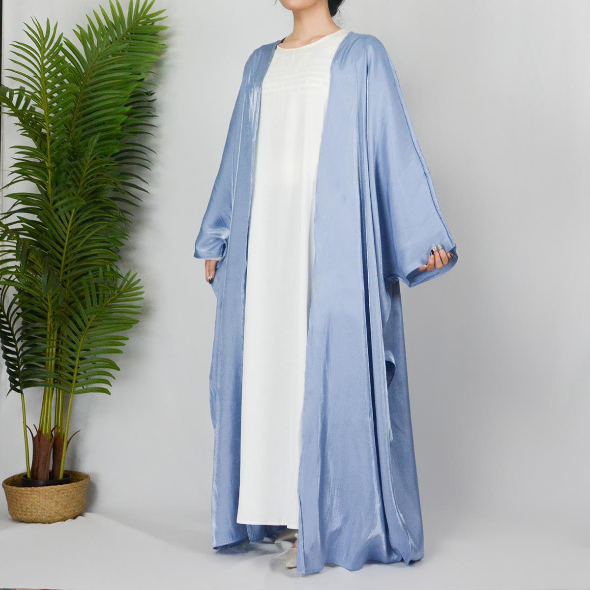 HASASERIES HS0466 Muslim Fashion Shiny Silk Bat Sleeves Robe