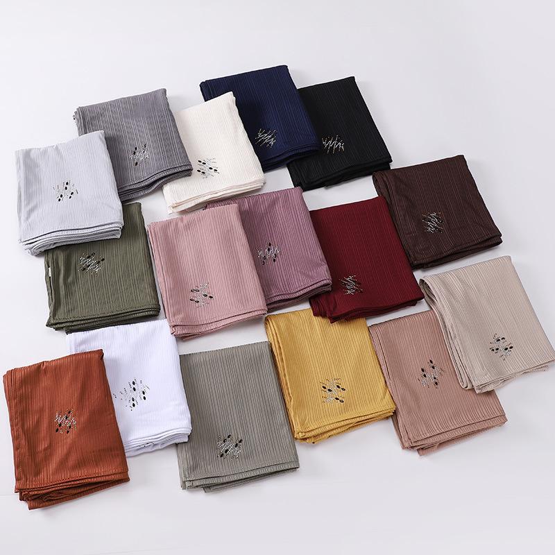 HASASERIES HS1133 Nouveau foulard rayé pour perçage à chaud