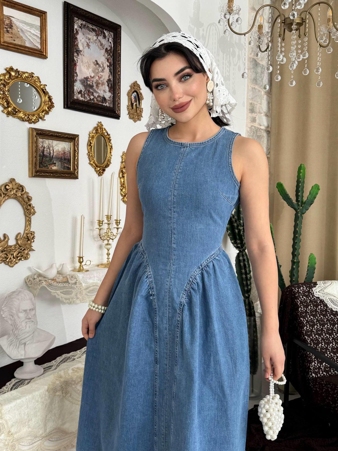 HASA HS6787 Vintage Inspired Light Blue Denim Dress with Full Skirt