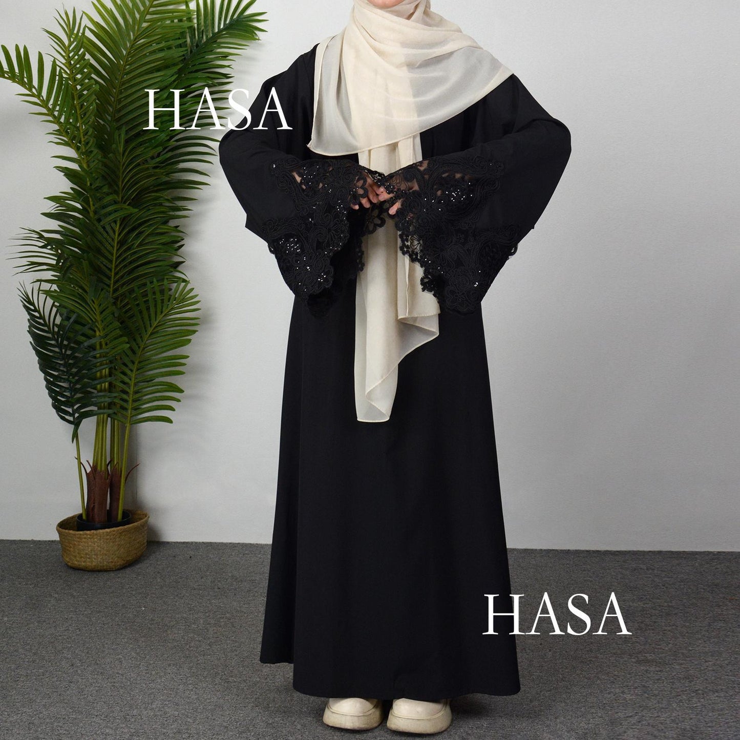 HASASERIES HS0303 3D Embroidery Sleeves with Two Sides Pocket and Nursing Zippers Solid Abaya