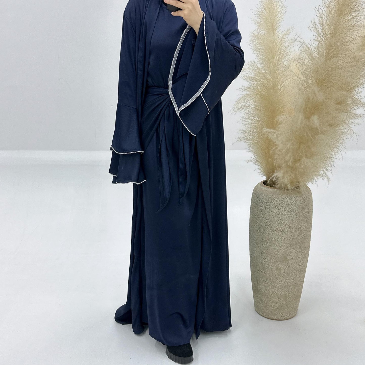 HASASERIES HS1188 Ensemble 3 pièces, cardigan en satin + robe intérieure + ceinture spéciale