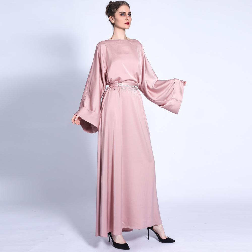 HASASERIES HS0433 Solid Color Loose Fitting Belt with Diamond Waist Long Skirt