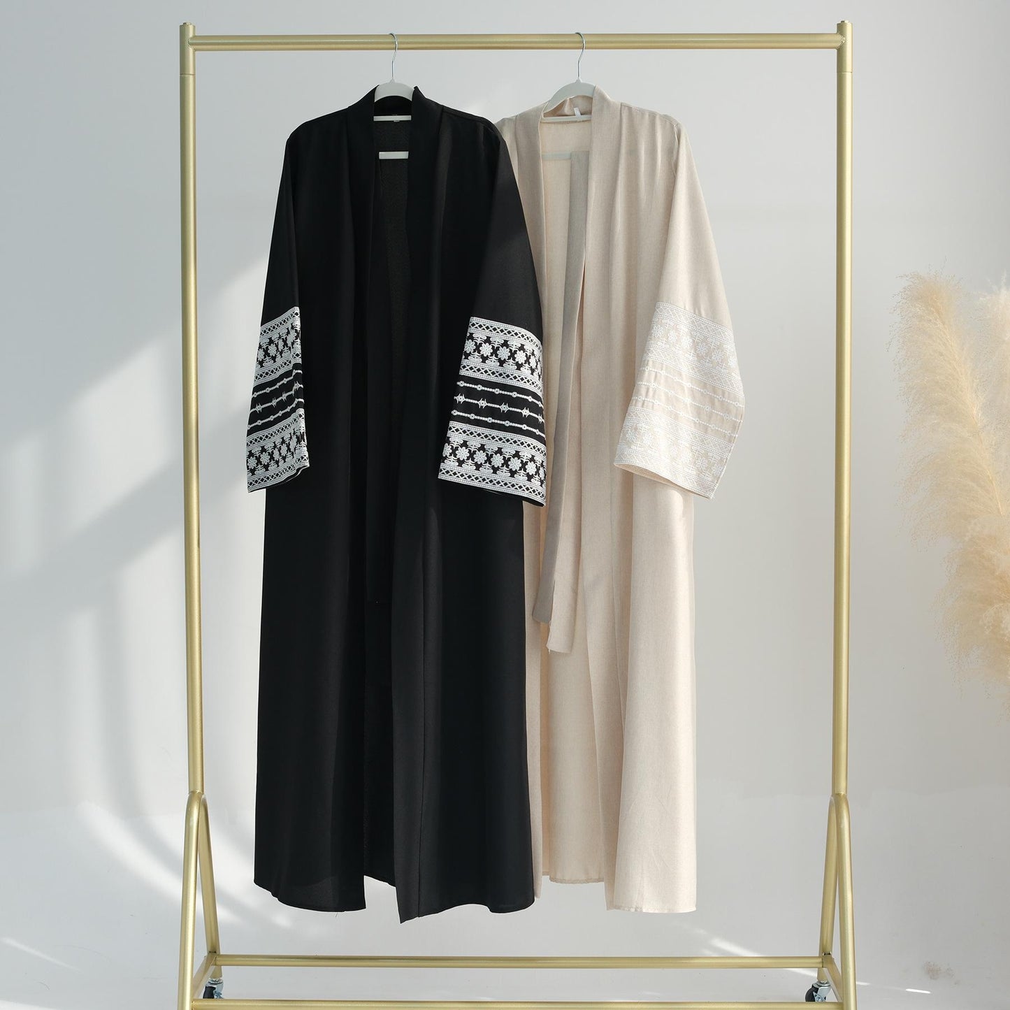 HASASERIES HS0994 Embroidered Elegant Cardigan Robe