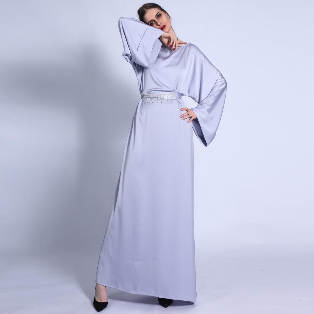 HASASERIES HS0433 Solid Color Loose Fitting Belt with Diamond Waist Long Skirt