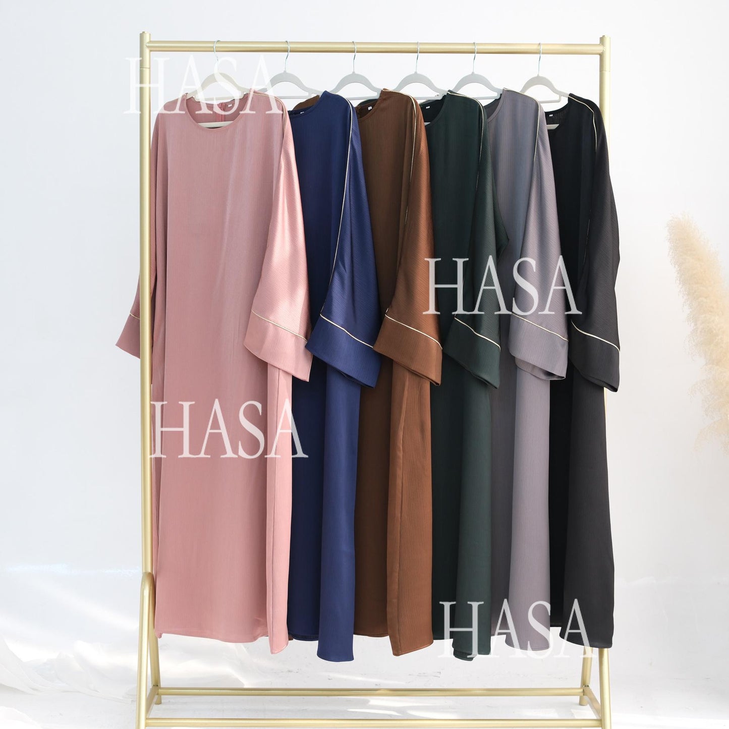 HS5876 Robe with Detailed Design and Gentle Texture for Daily Light Wear abayas