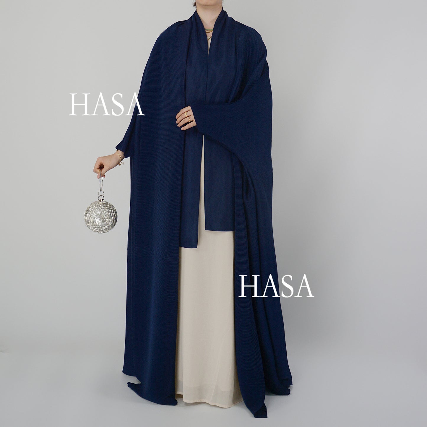 HASA HS1245 عباية أومبريه فضفاضة مع تفاصيل مرقعة مطوية