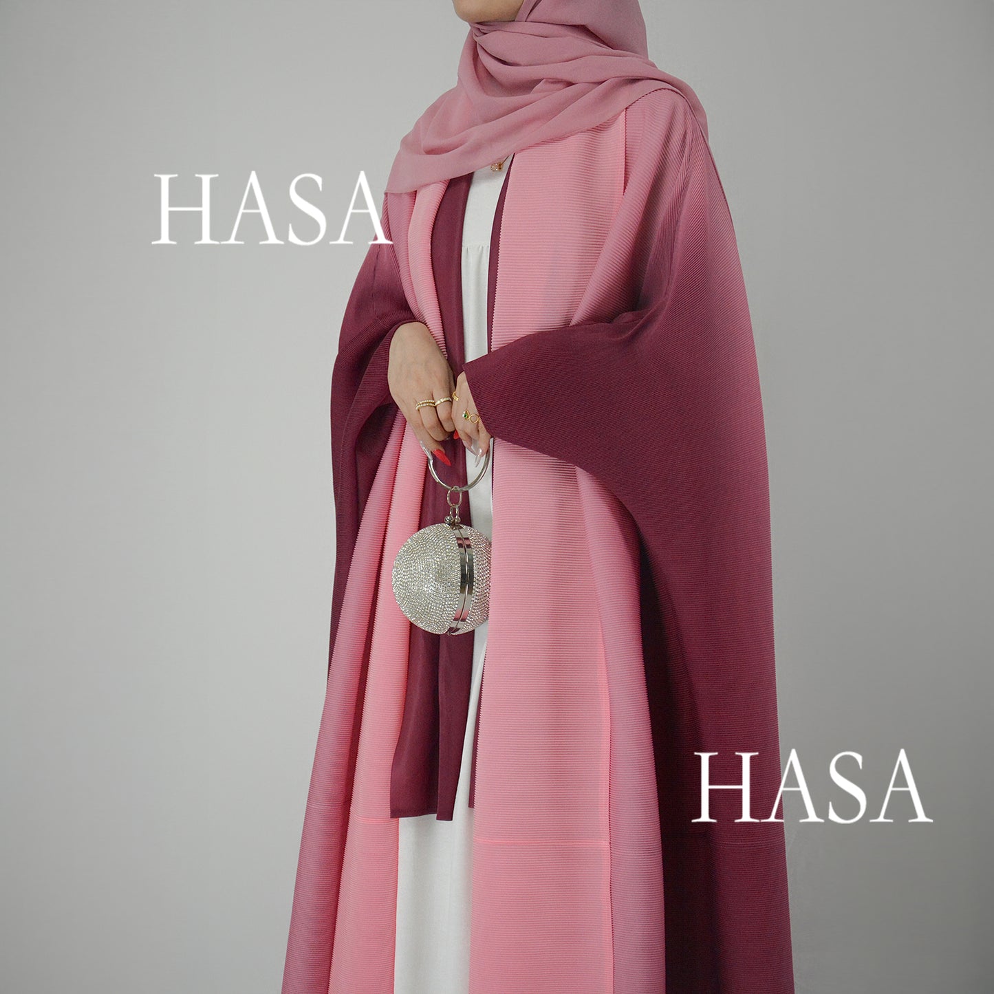 HASA HS1245 عباية أومبريه فضفاضة مع تفاصيل مرقعة مطوية