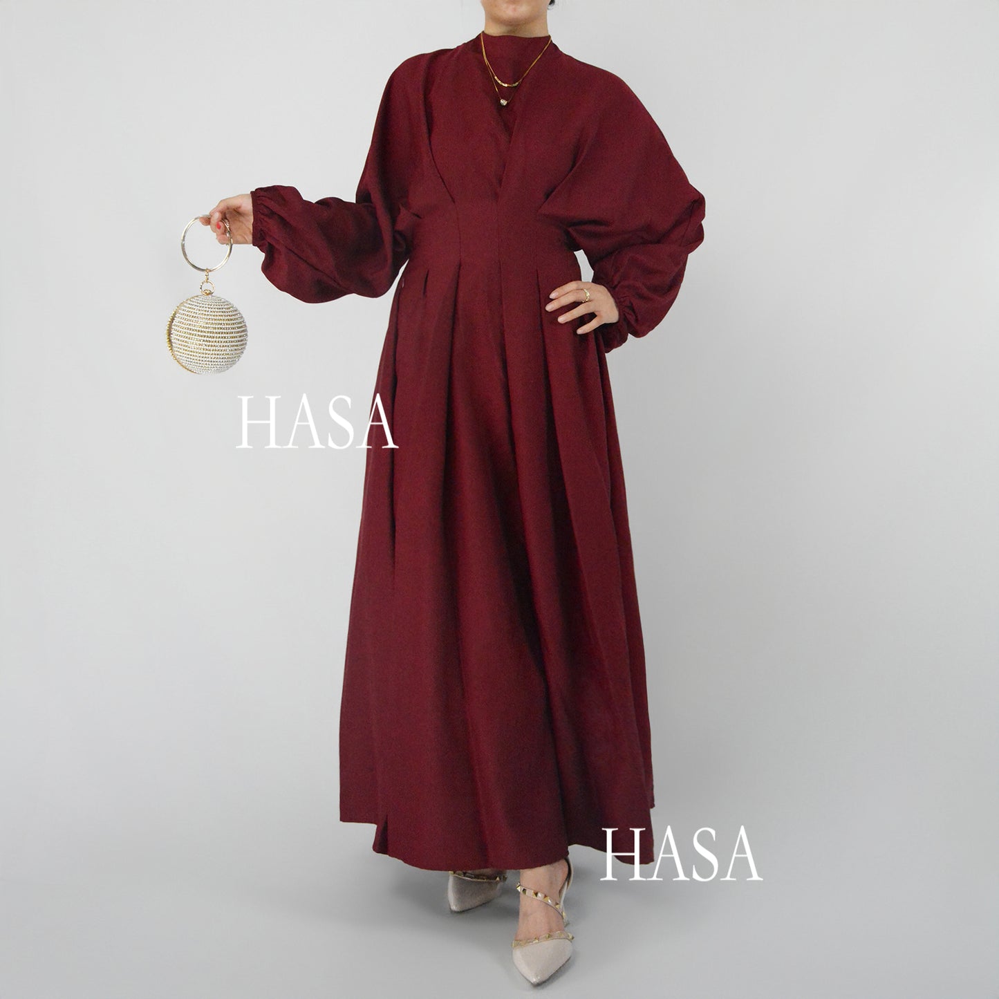 فستان HS1226 من سلسلة HASA's Series، أنيق وخفيف الوزن بلون واحد