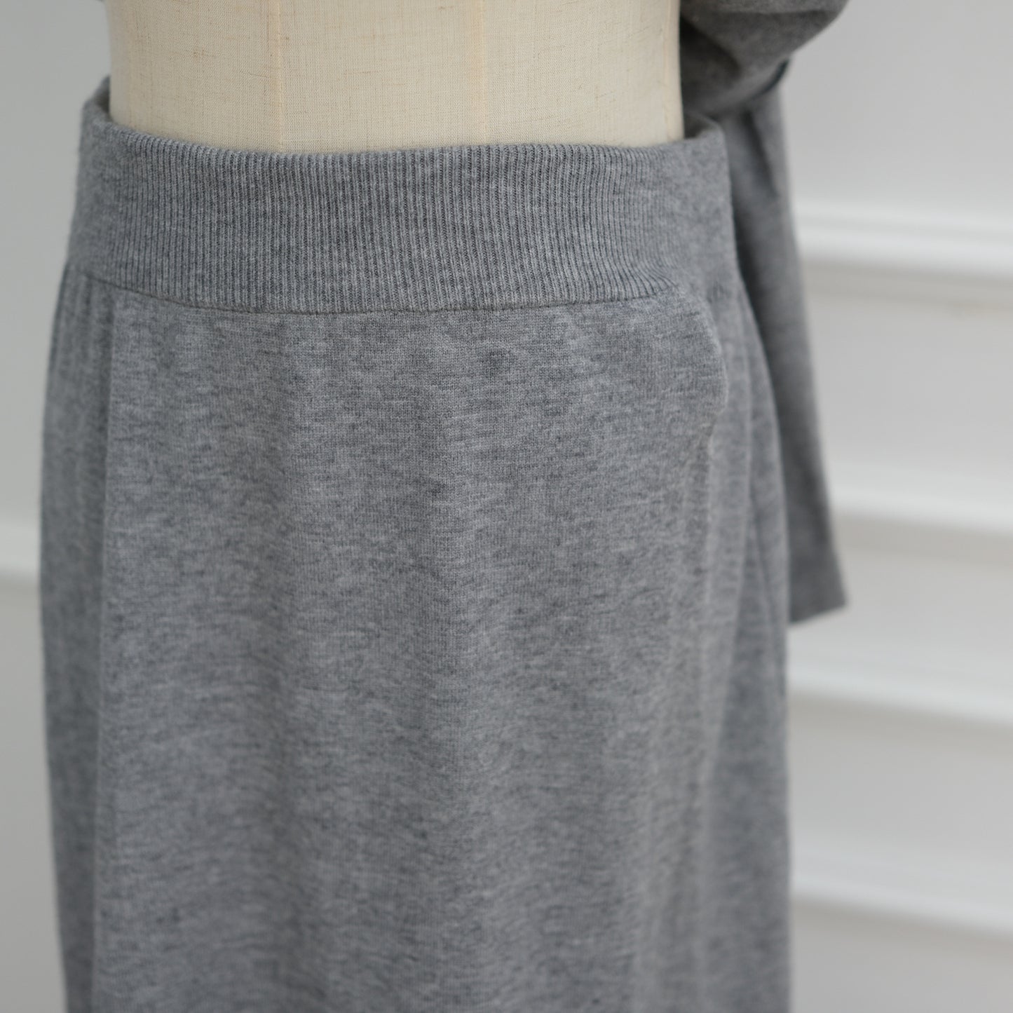 HS6609 Autumn and winter thickened knitted two-piece suit (excluding headscarf)