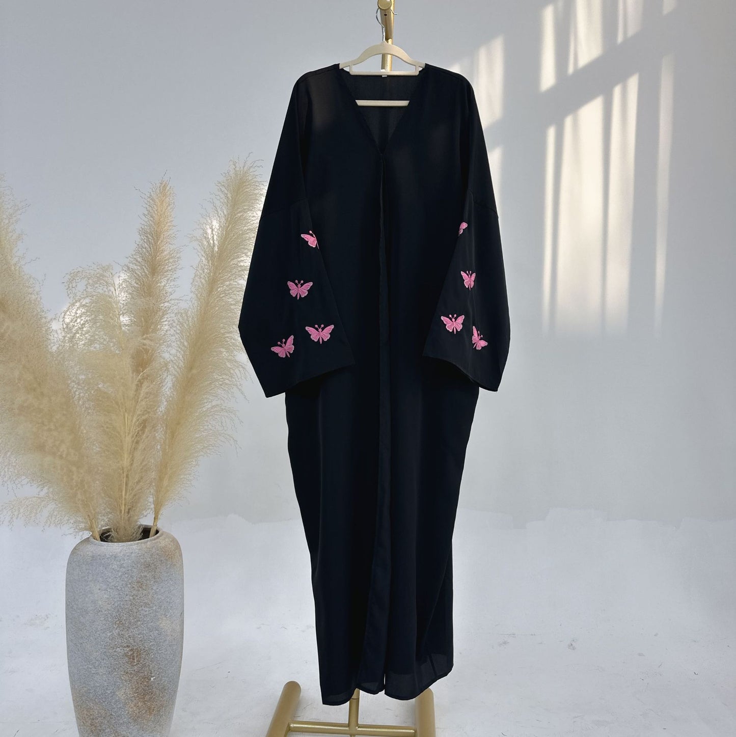 HASASERIES HS1040 Butterfly Embroidered Elegant Cardigan Robe