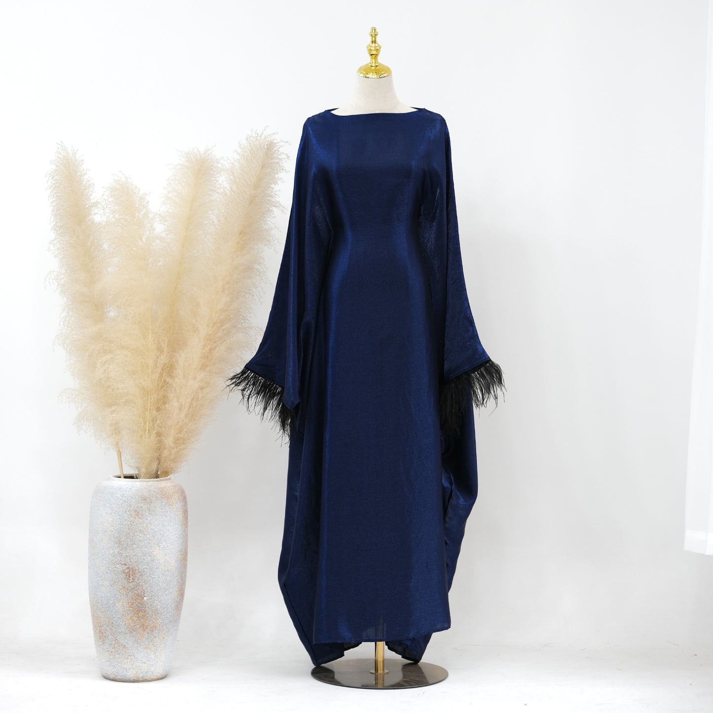 HASASERIES HS0706 Fur Sleeve Dress Gown