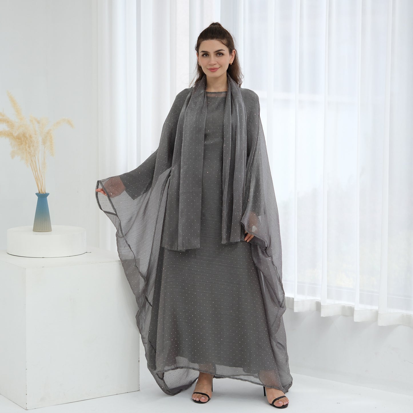 HS6619 Hot diamond long dress (with optional inner suit)