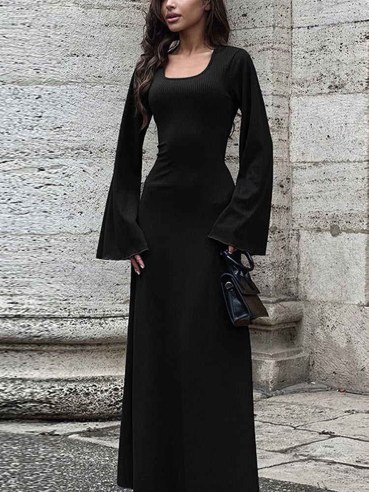 HASASERIES HS0676 Flared Long Sleeved High Waist Maxi Skirt with Lace-up Back