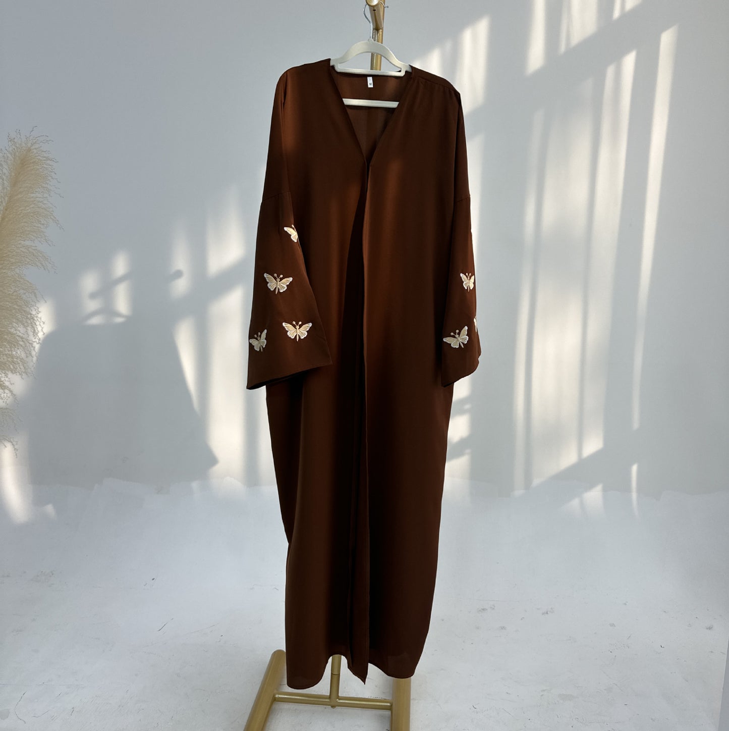 HASASERIES HS1040 Butterfly Embroidered Elegant Cardigan Robe