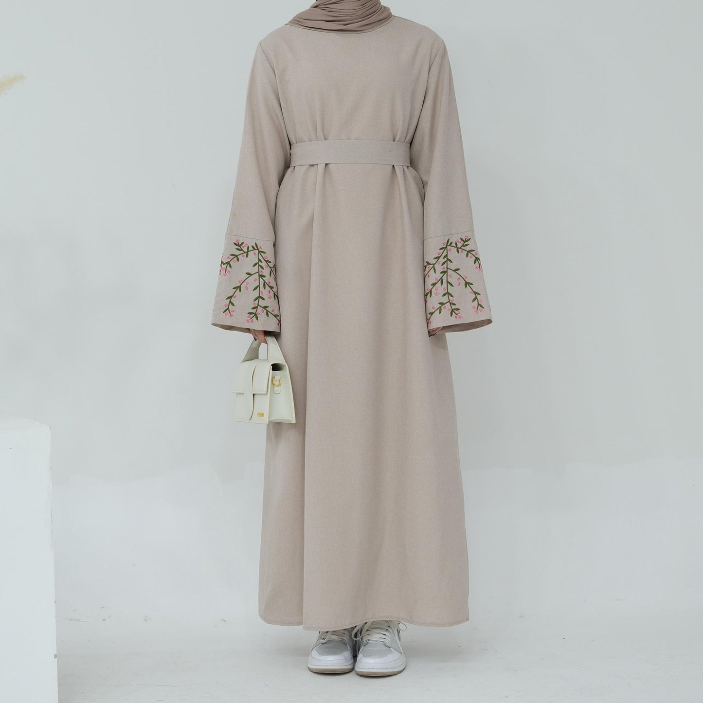 HASASERIES HS1090 Flower Embroidery Elegant Dress