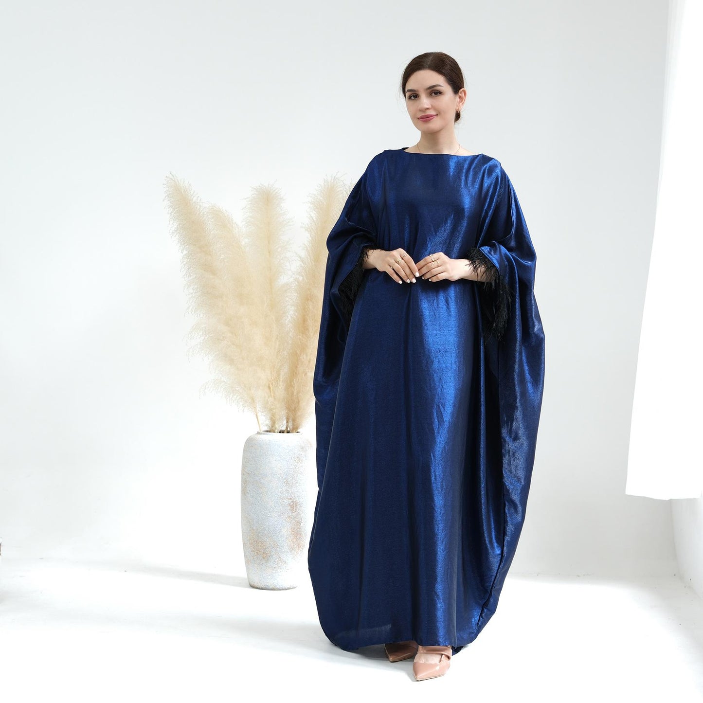 HASASERIES HS0706 Fur Sleeve Dress Gown