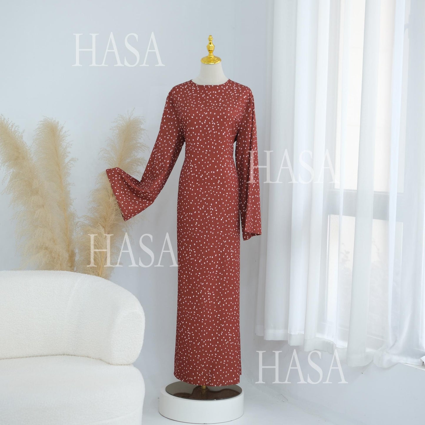 HASA HS6781 Graceful Modest Polka Dot Dress for Everyday Elegance
