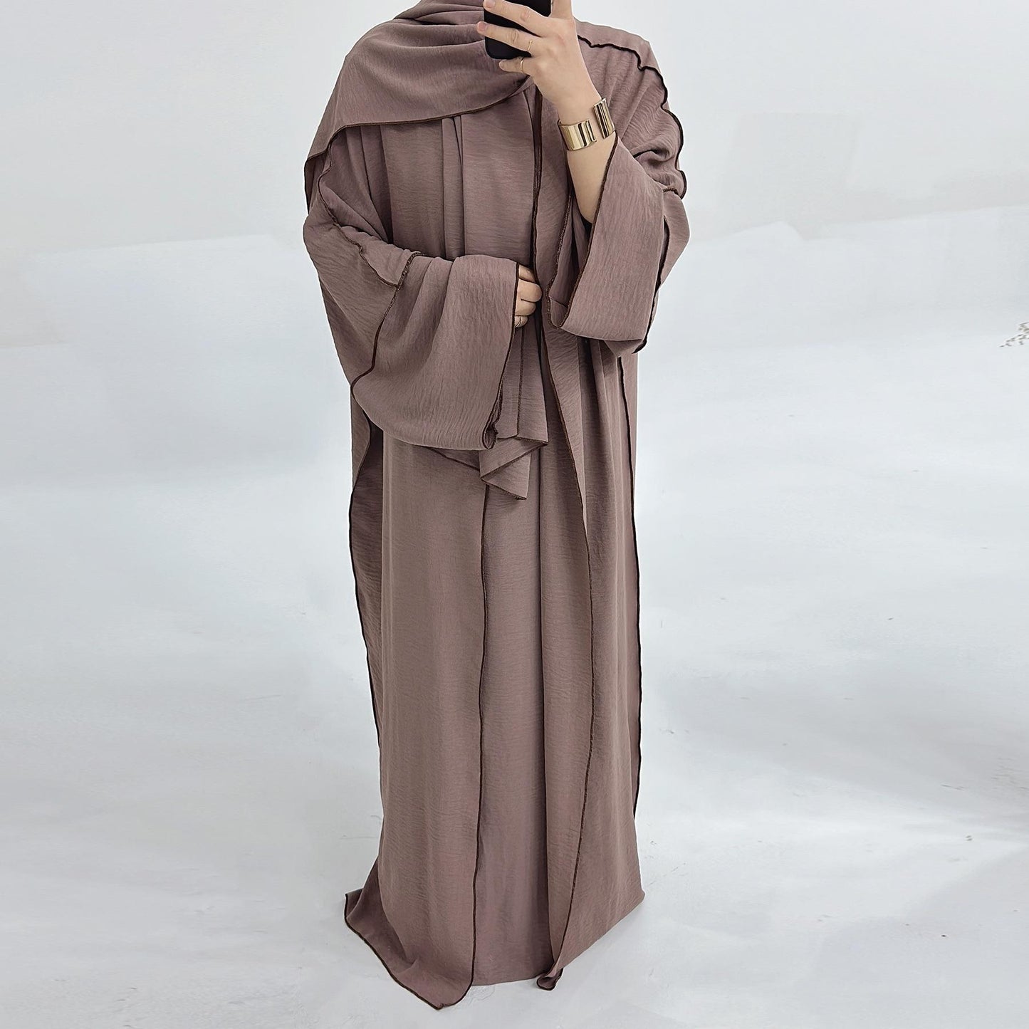 طقم 3 قطع من HASASERIES HS1182 فستان داخلي من الكريب وكارديجان وحجاب