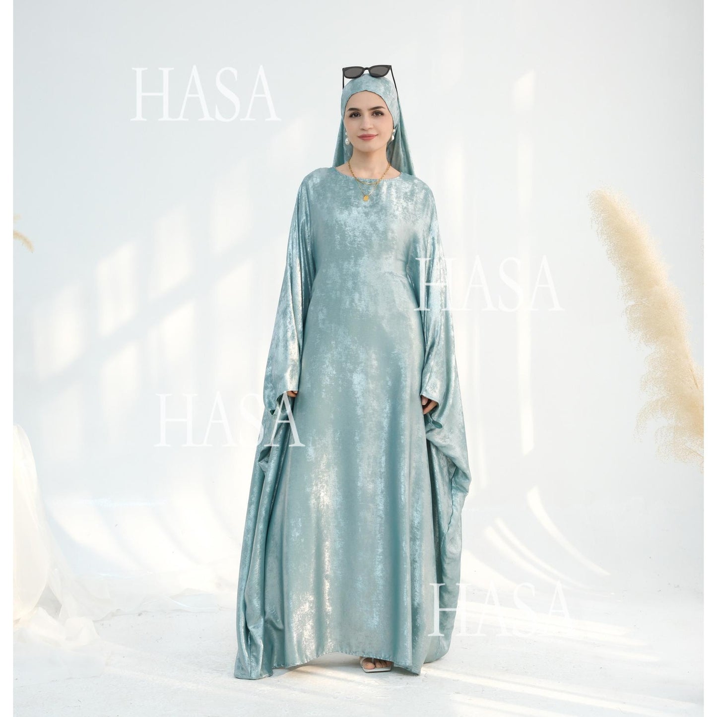 HS5879 Light-sensing Two-piece Dress | with Headscarf Design, The Overall Matching Is More Worry-free