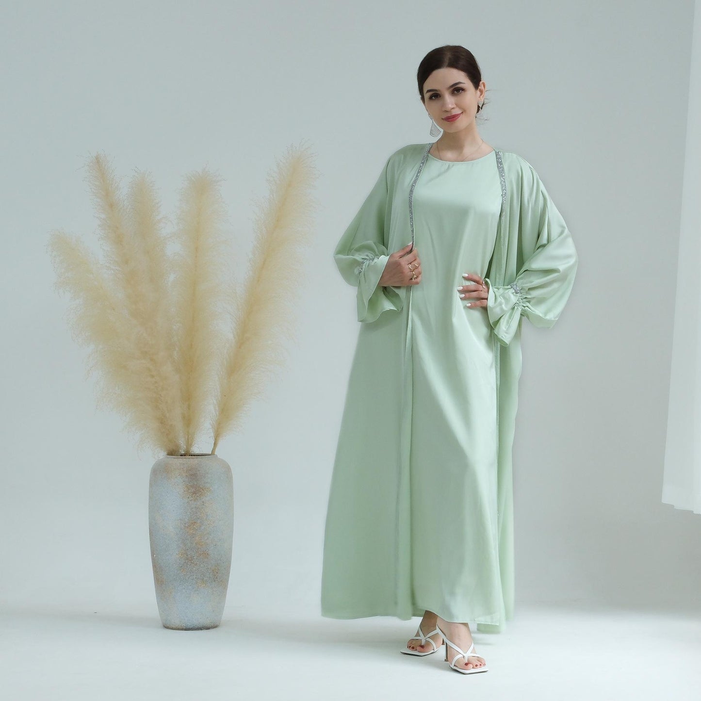 HASASERIES HS0567 Beaded Trumpet Sleeve Robe and Sleeveless Skirt with Inside Two-piece Suit