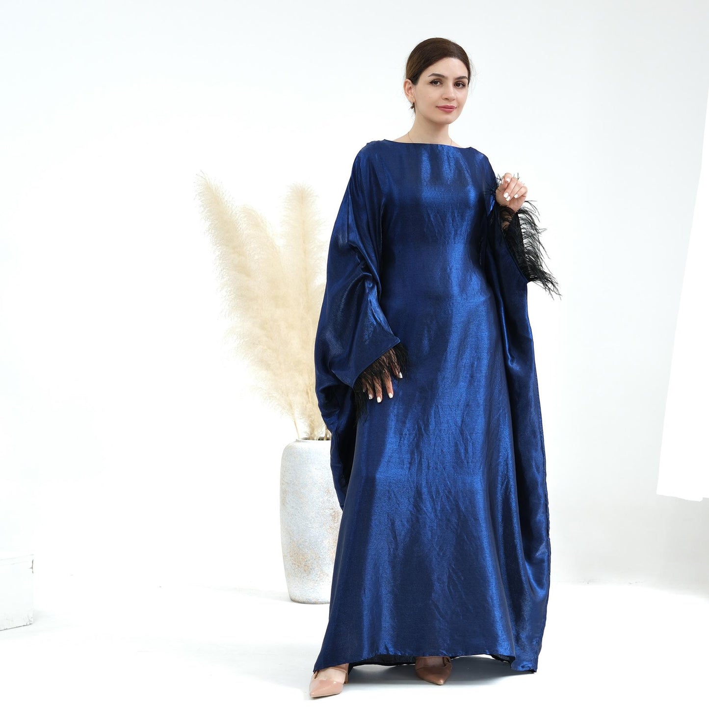 HASASERIES HS0706 Fur Sleeve Dress Gown