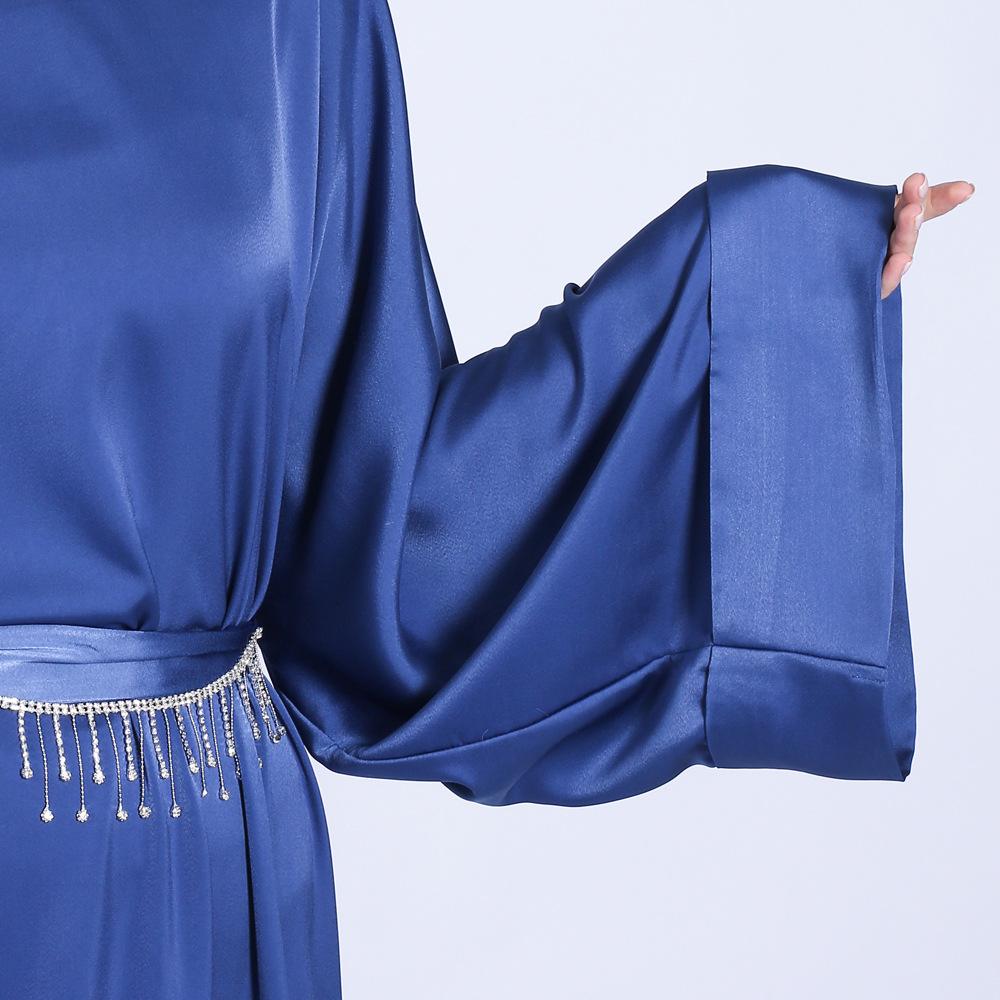 HASASERIES HS0433 Solid Color Loose Fitting Belt with Diamond Waist Long Skirt