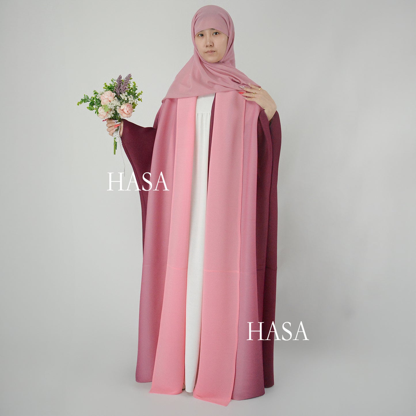 HASA HS1245 عباية أومبريه فضفاضة مع تفاصيل مرقعة مطوية