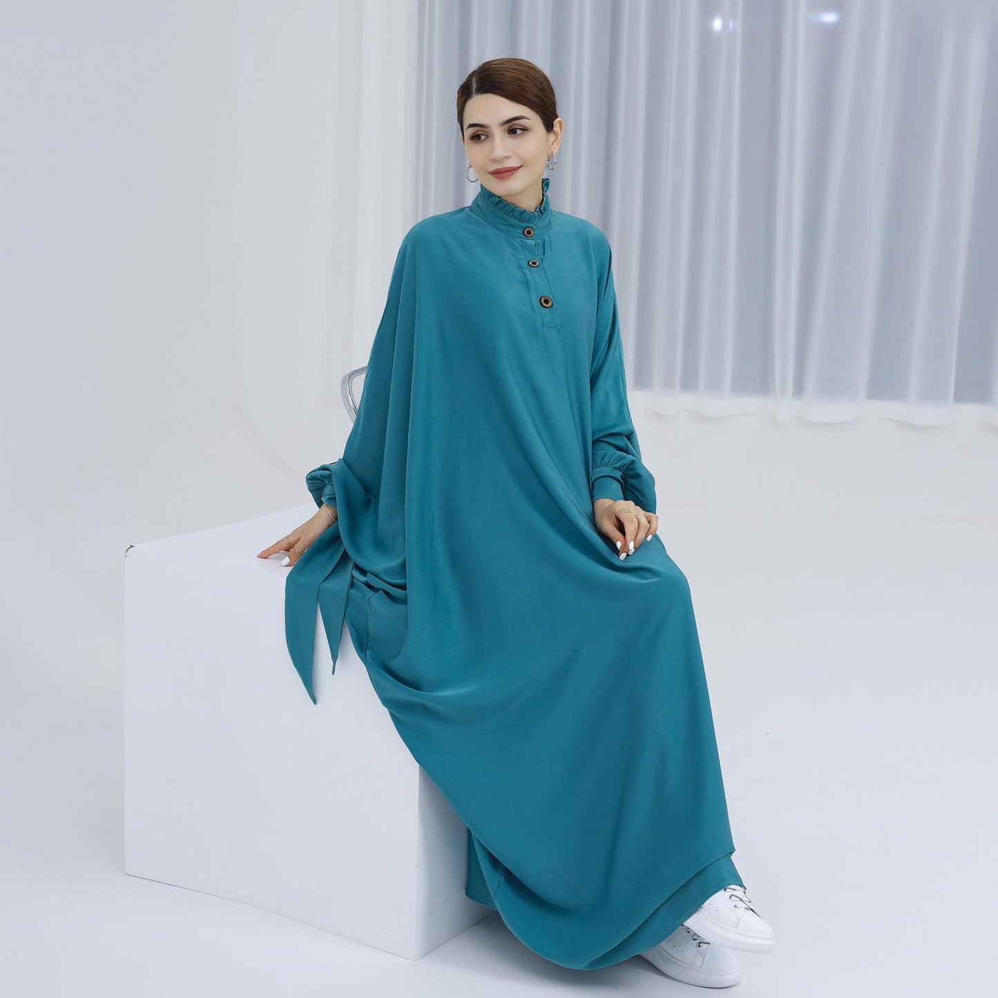 HASASERIES HS0716 Large Swing Solid Robe Dress