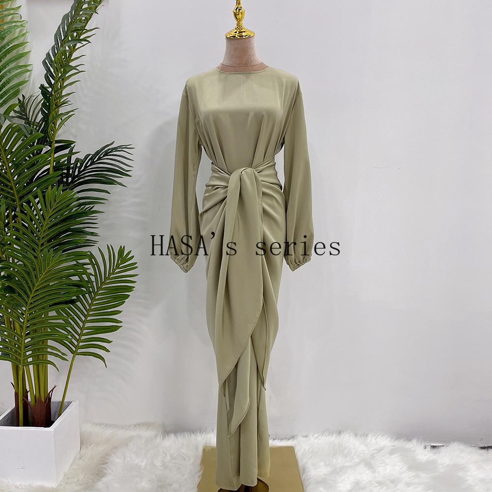 HASASERIES HS1301 Robe-Inspired Soft Two-Piece Dress Plain Elegant Abaya