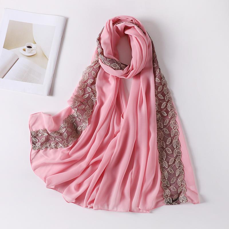 HASASERIES HS1130 Foulard en mousseline de soie et dentelle perlée