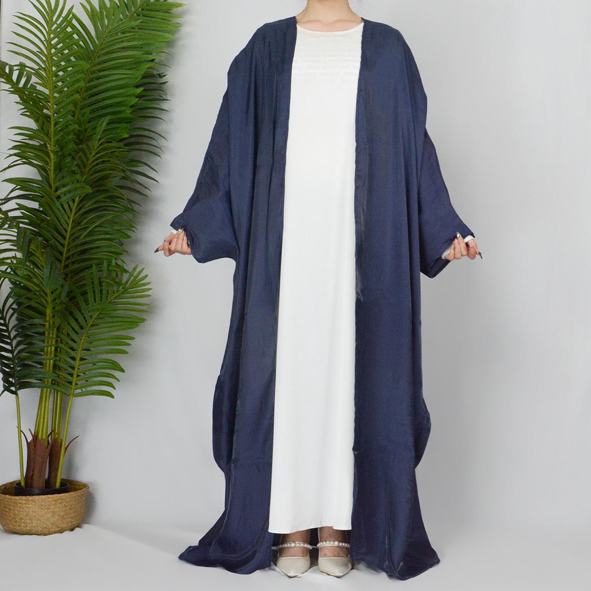 HASASERIES HS0466 Muslim Fashion Shiny Silk Bat Sleeves Robe